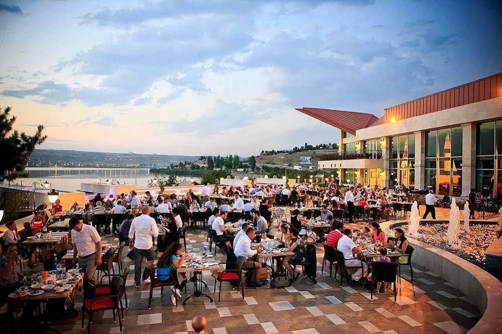 Kronos Hotel Golbası Εξωτερικό φωτογραφία