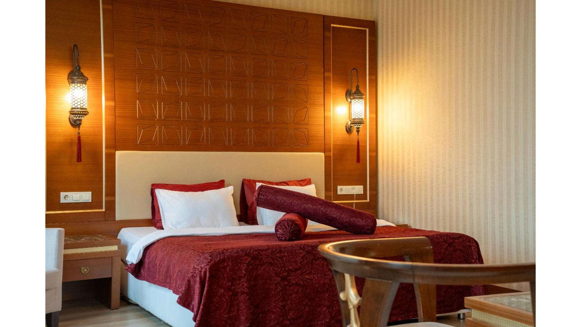 Kronos Hotel Golbası Εξωτερικό φωτογραφία