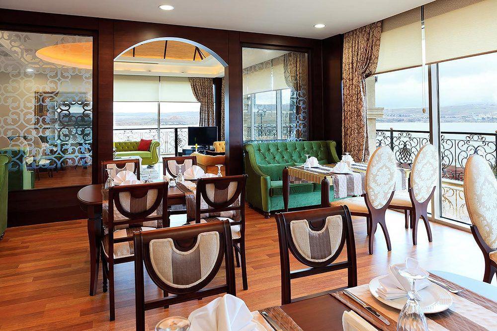 Kronos Hotel Golbası Εξωτερικό φωτογραφία