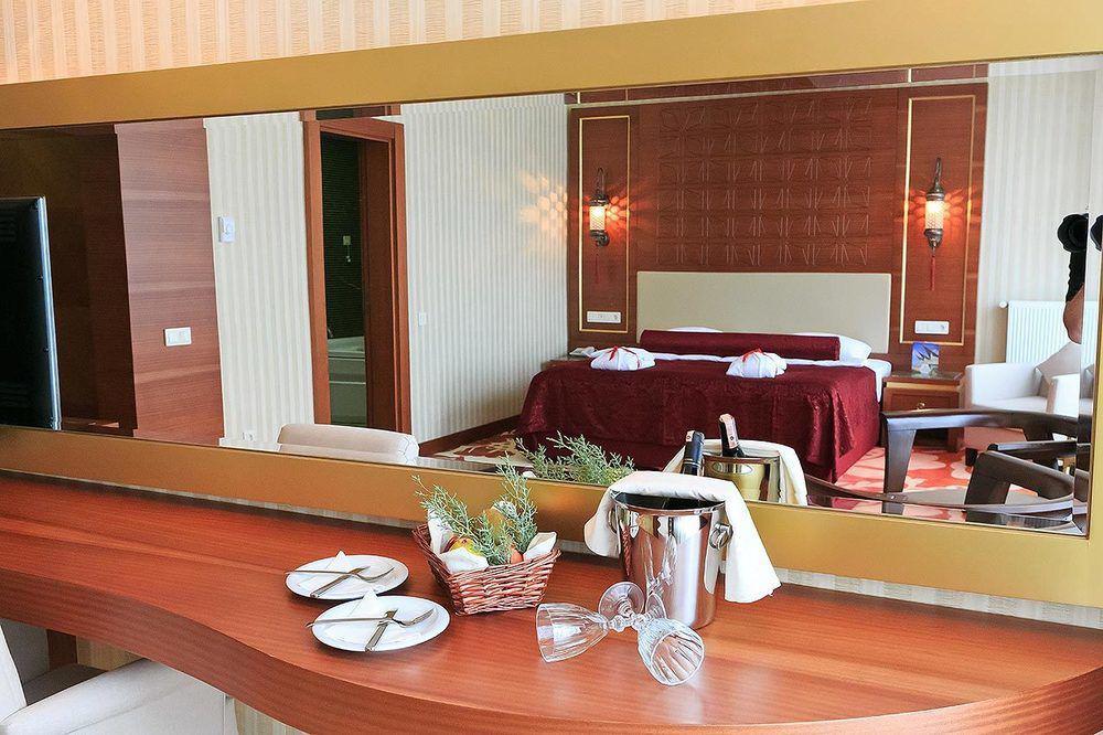 Kronos Hotel Golbası Εξωτερικό φωτογραφία